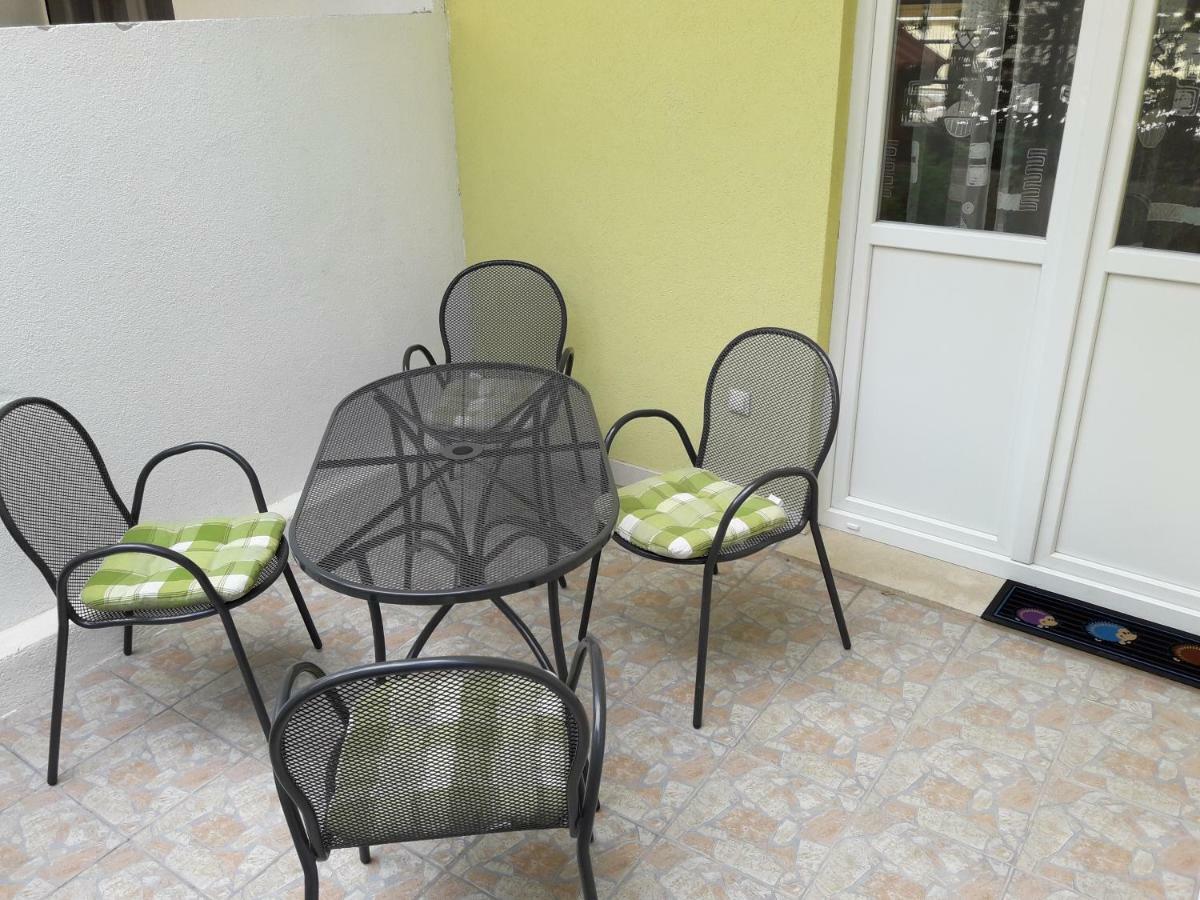 Apartments Lemongarden Duce Luaran gambar